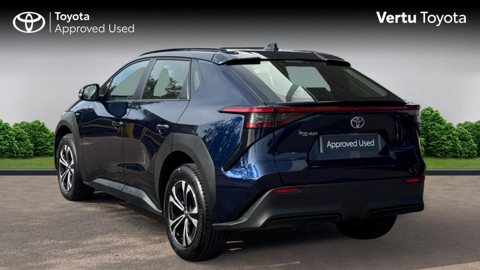 Toyota bZ4X 150kW Pure 71.4kWh 5dr Auto [11kW] Electric Hatchback - Image 4