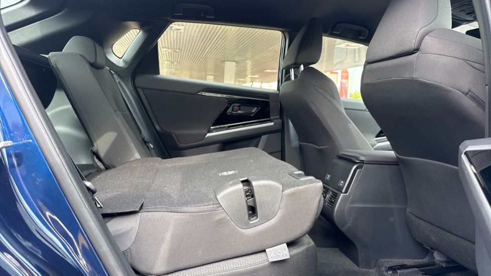 Toyota bZ4X 150kW Pure 71.4kWh 5dr Auto [11kW] Electric Hatchback - Image 18