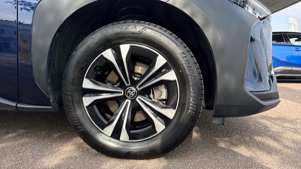 Toyota bZ4X 150kW Pure 71.4kWh 5dr Auto [11kW] Electric Hatchback - Image 25