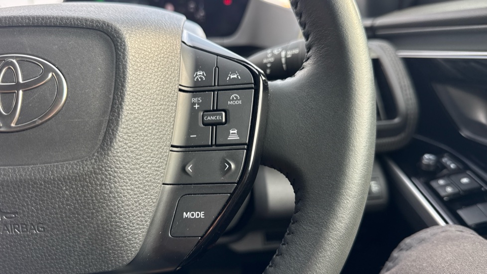 Toyota bZ4X 150kW Pure 71.4kWh 5dr Auto [11kW] Electric Hatchback - Image 31