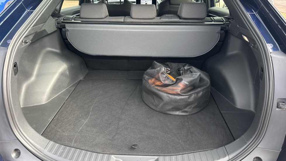 Toyota bZ4X 150kW Pure 71.4kWh 5dr Auto [11kW] Electric Hatchback - Image 41