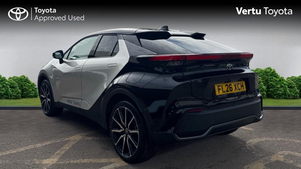 Toyota C-HR 2.0 PHEV GR Sport 5dr CVT Hatchback - Image 4