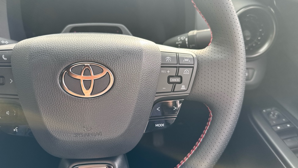 Toyota C-HR 2.0 PHEV GR Sport 5dr CVT Hatchback - Image 30