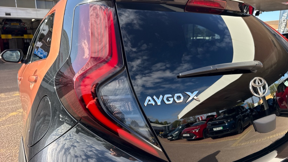 Toyota Aygo X 1.5 Hybrid Design 5dr CVT Hybrid Hatchback - Image 21