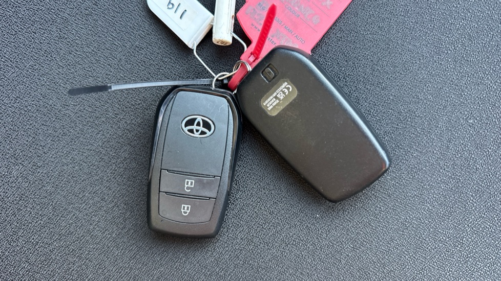 Toyota Aygo X 1.5 Hybrid Design 5dr CVT Hybrid Hatchback - Image 28