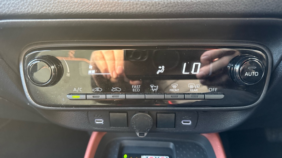 Toyota Aygo X 1.5 Hybrid Design 5dr CVT Hybrid Hatchback - Image 35