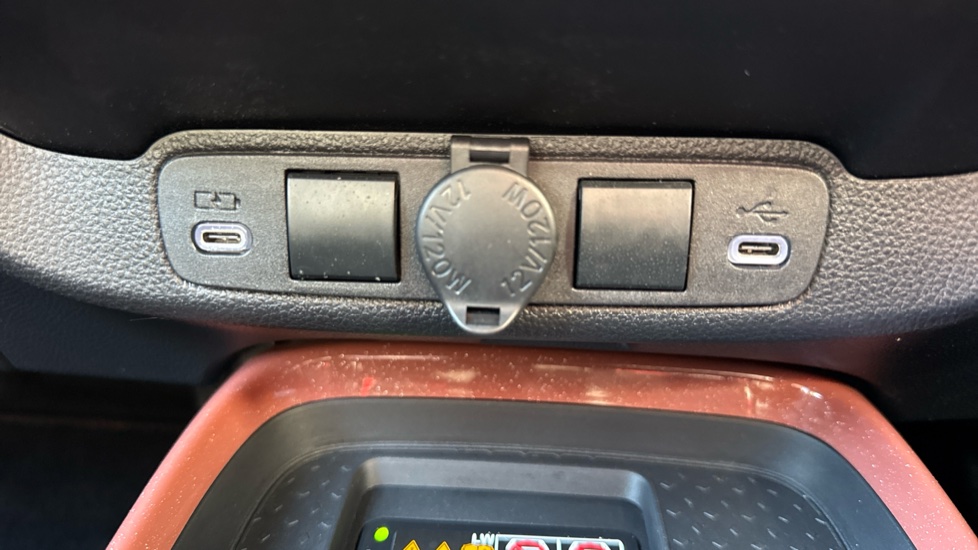 Toyota Aygo X 1.5 Hybrid Design 5dr CVT Hybrid Hatchback - Image 37