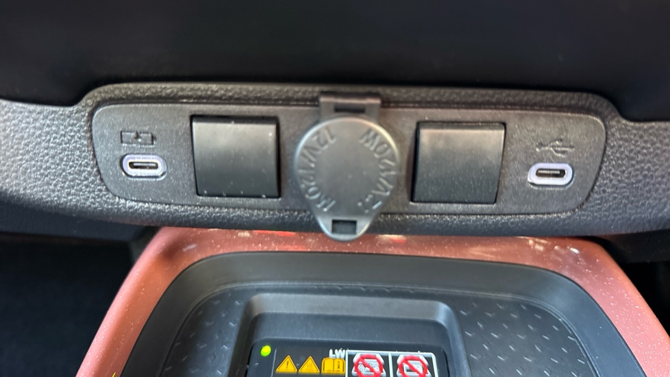 Toyota Aygo X 1.5 Hybrid Design 5dr CVT Hybrid Hatchback - Image 39