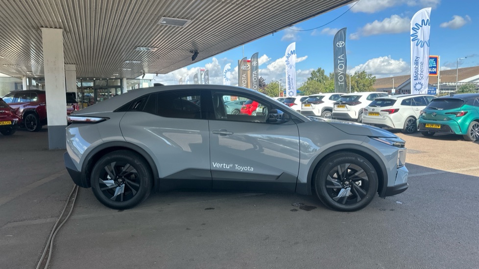 Toyota C-HR+ 165kW Design 77kWh 5dr Auto Electric Hatchback - Image 23