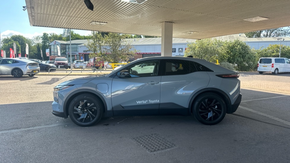 Toyota C-HR+ 165kW Design 77kWh 5dr Auto Electric Hatchback - Image 24