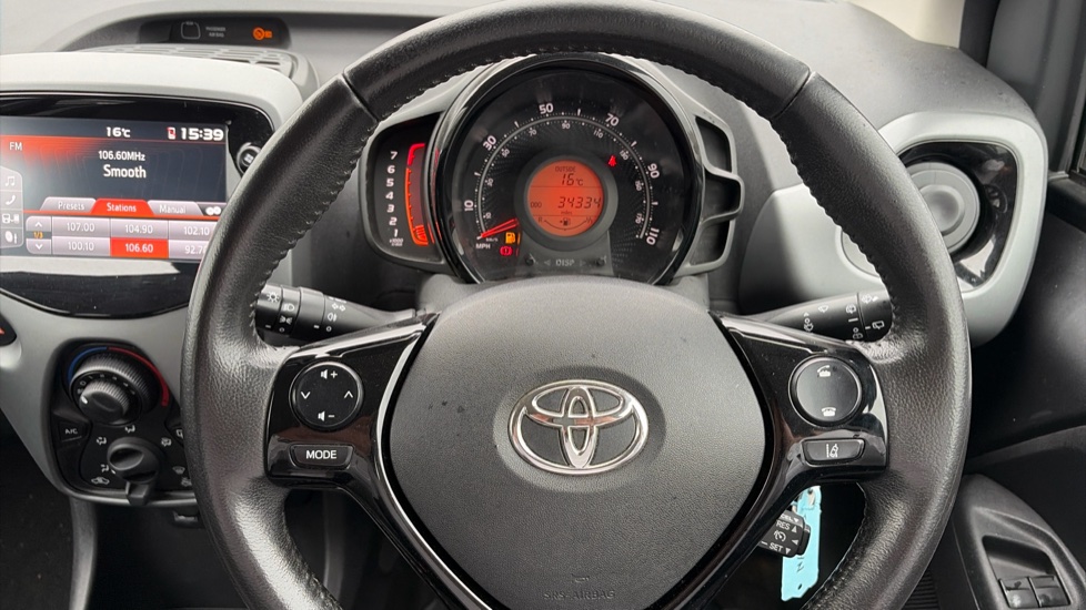 Toyota Aygo 1.0 VVT-i X-Play TSS 5dr Petrol Hatchback - Image 7