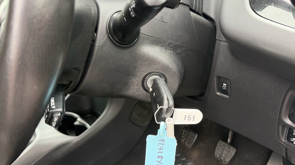 Toyota Aygo 1.0 VVT-i X-Play TSS 5dr Petrol Hatchback - Image 16