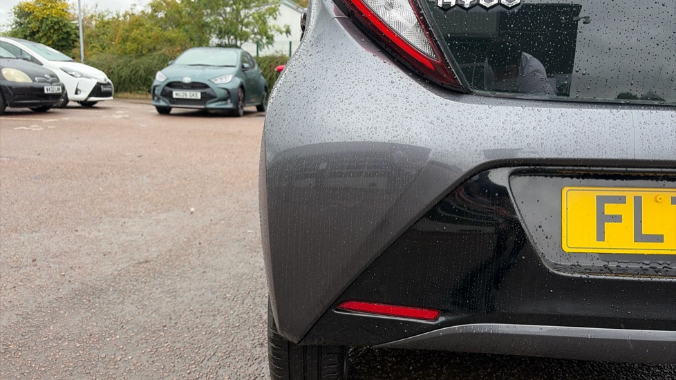 Toyota Aygo 1.0 VVT-i X-Play TSS 5dr Petrol Hatchback - Image 33