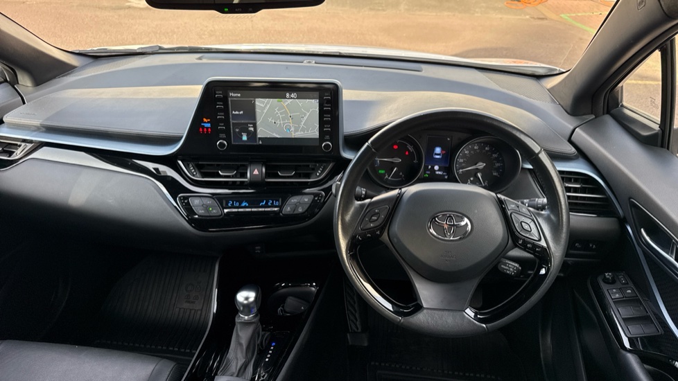 Toyota C-HR 1.8 Hybrid Design 5dr CVT Hybrid Hatchback - Image 6