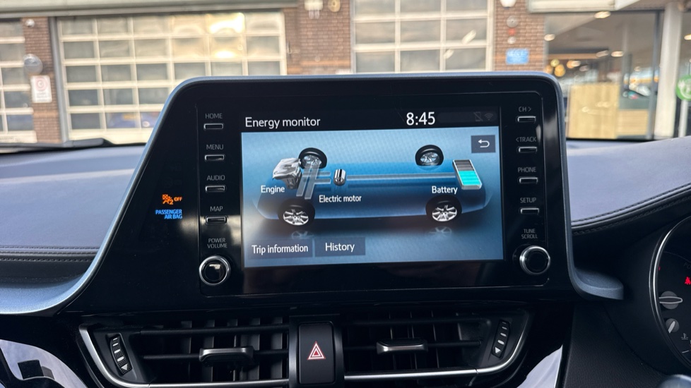 Toyota C-HR 1.8 Hybrid Design 5dr CVT Hybrid Hatchback - Image 41