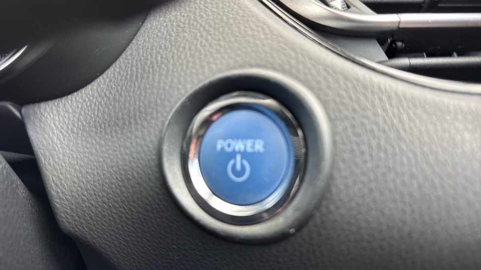 Toyota C-HR 1.8 Hybrid Excel 5dr CVT Hybrid Hatchback - Image 16