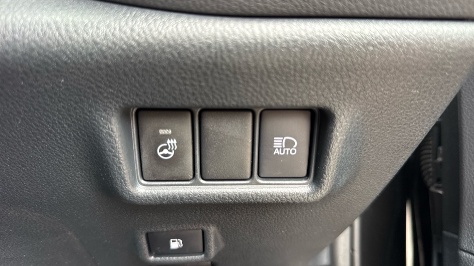 Toyota C-HR 1.8 Hybrid Excel 5dr CVT Hybrid Hatchback - Image 51