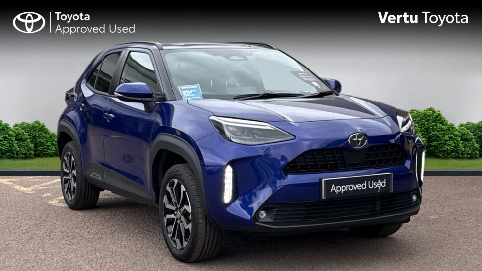 Toyota Yaris Cross 1.5 Hybrid Design 5dr CVT Hybrid Estate - Image 1