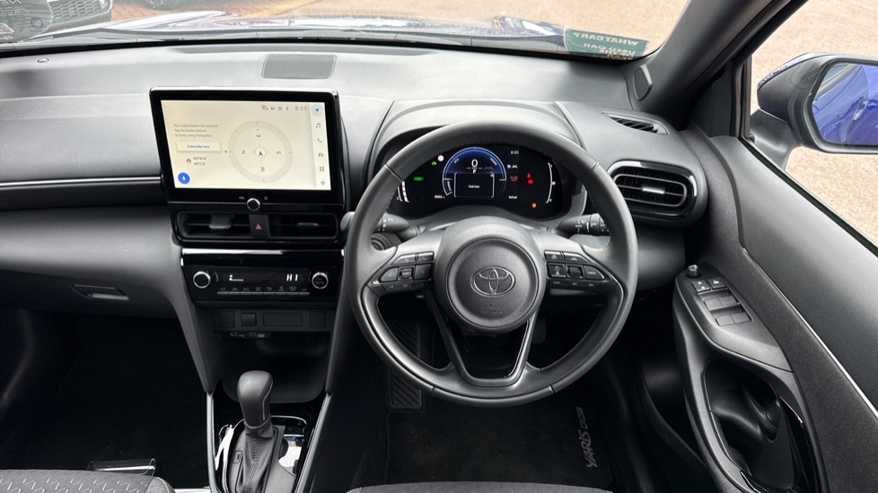 Toyota Yaris Cross 1.5 Hybrid Design 5dr CVT Hybrid Estate - Image 6
