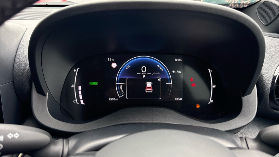 Toyota Yaris Cross 1.5 Hybrid Design 5dr CVT Hybrid Estate - Image 11