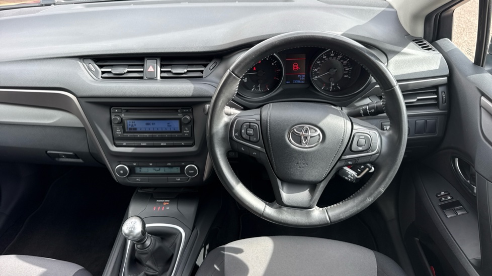 Toyota Avensis 1.8 Active 4dr Petrol Saloon - Image 6