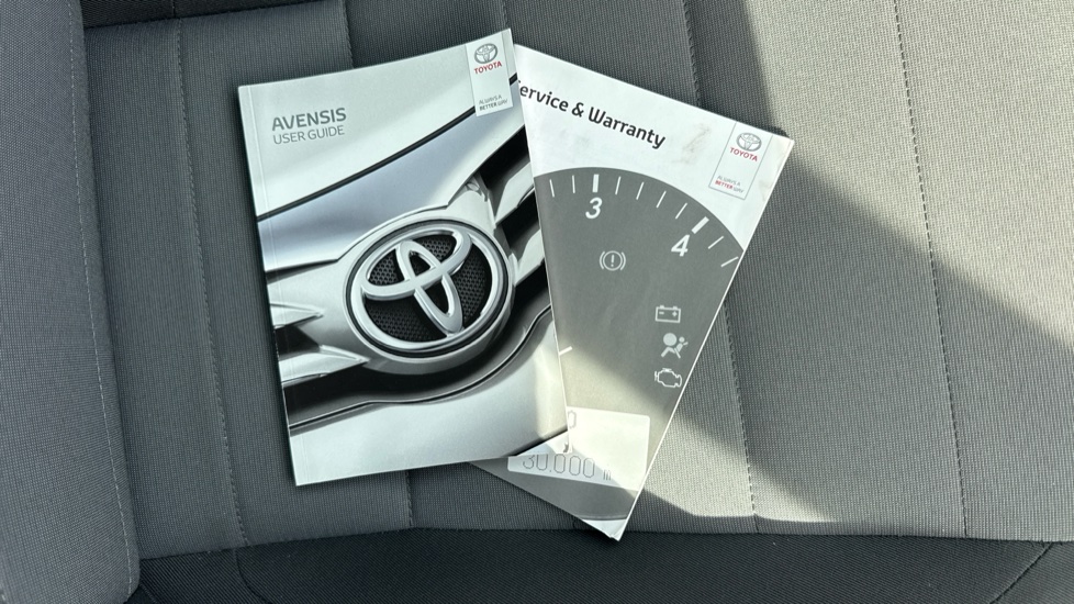 Toyota Avensis 1.8 Active 4dr Petrol Saloon - Image 27