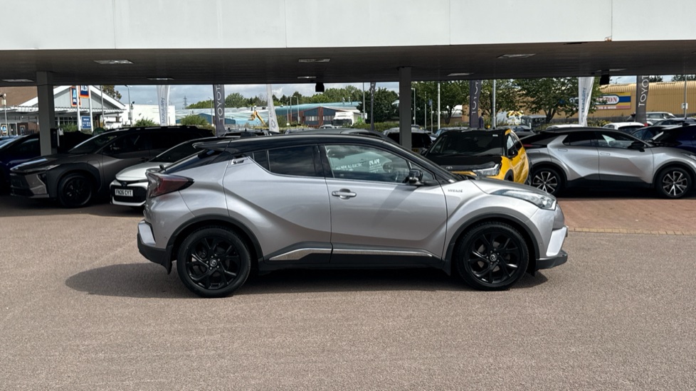 Toyota C-HR 1.8 Hybrid Dynamic 5dr CVT Hybrid Hatchback - Image 23