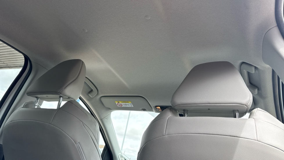 Toyota Yaris 1.5 Hybrid Excel 5dr CVT Hybrid Hatchback - Image 19