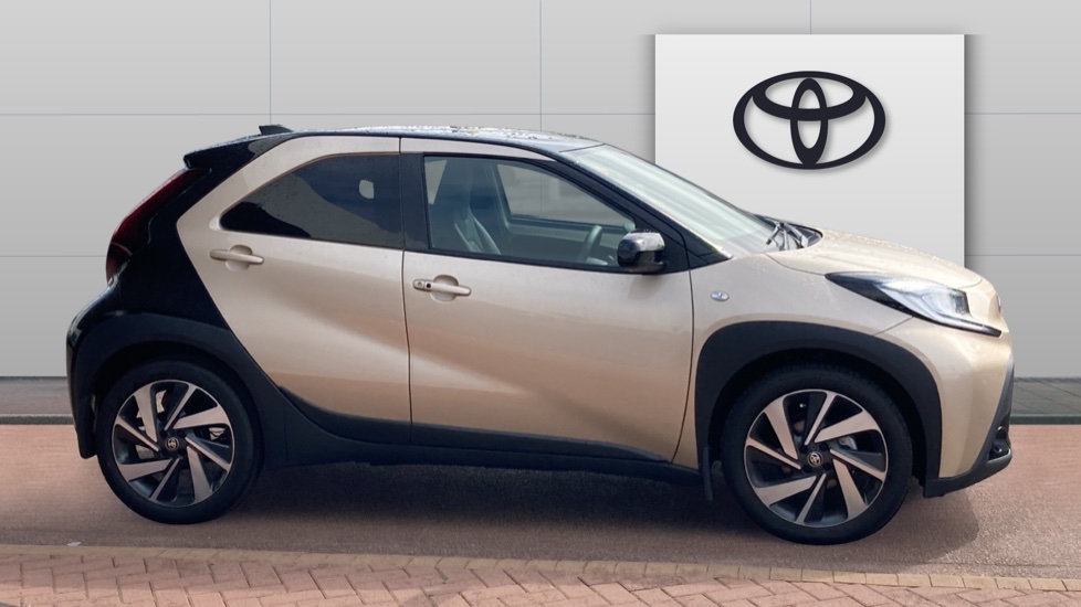 Toyota Aygo X 1.0 VVT-i Exclusive 5dr Petrol Hatchback - Image 5