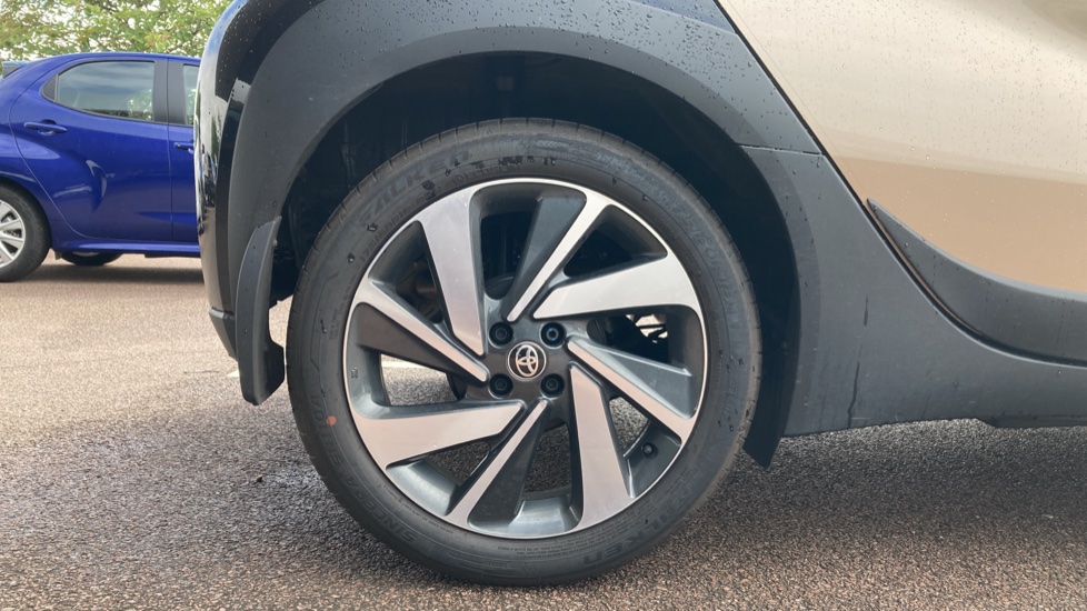 Toyota Aygo X 1.0 VVT-i Exclusive 5dr Petrol Hatchback - Image 7