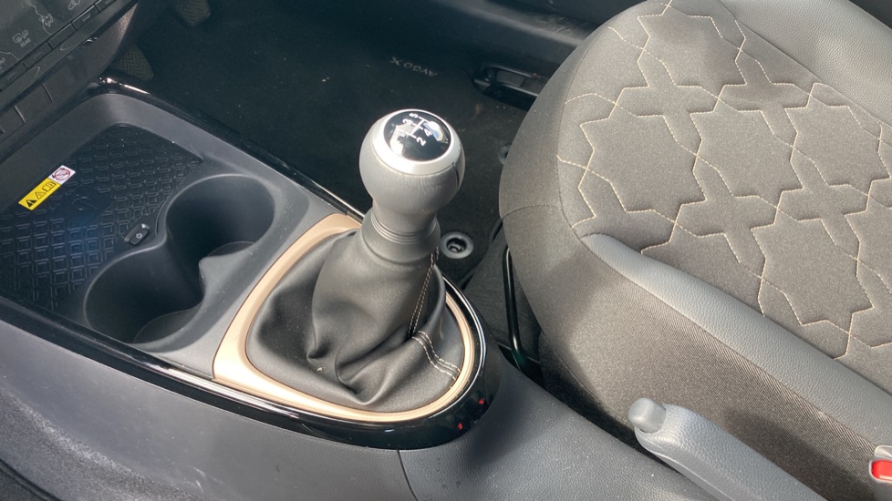 Toyota Aygo X 1.0 VVT-i Exclusive 5dr Petrol Hatchback - Image 13