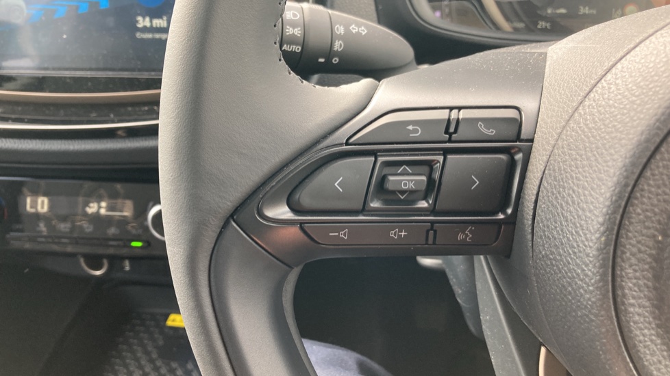 Toyota Aygo X 1.0 VVT-i Exclusive 5dr Petrol Hatchback - Image 25