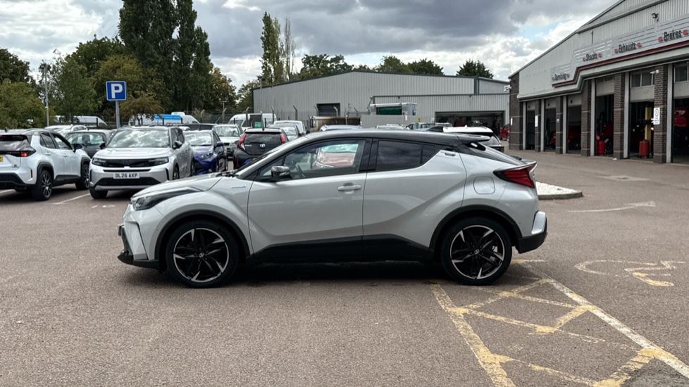 Toyota C-HR 1.8 Hybrid GR Sport 5dr CVT Hybrid Hatchback - Image 24