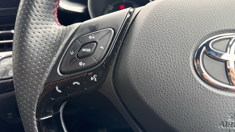 Toyota C-HR 1.8 Hybrid GR Sport 5dr CVT Hybrid Hatchback - Image 39