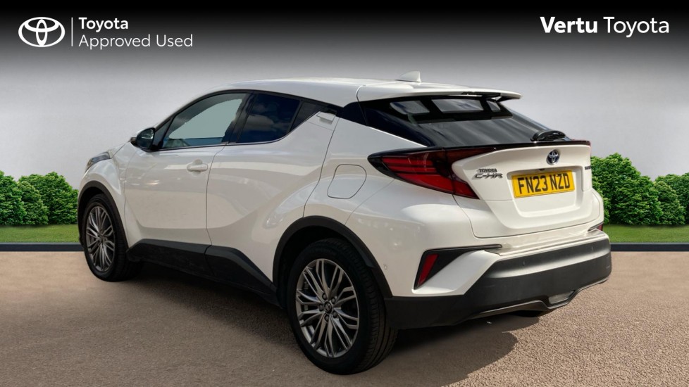 Toyota C-HR 1.8 Hybrid Excel 5dr CVT Hybrid Hatchback - Image 4