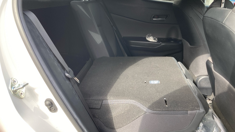Toyota C-HR 1.8 Hybrid Excel 5dr CVT Hybrid Hatchback - Image 18