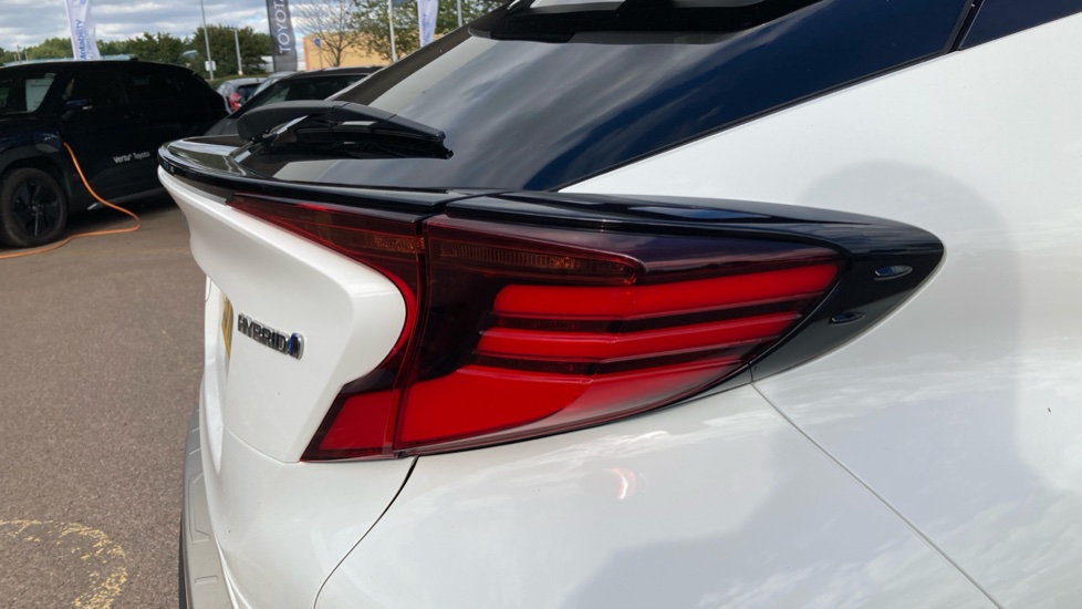 Toyota C-HR 1.8 Hybrid Excel 5dr CVT Hybrid Hatchback - Image 21