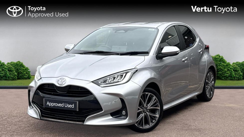 Toyota Yaris 1.5 Hybrid Excel 5dr CVT Hybrid Hatchback - Image 3
