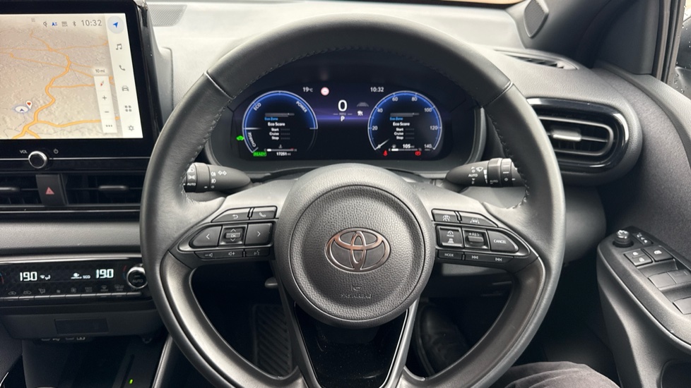 Toyota Yaris 1.5 Hybrid Excel 5dr CVT Hybrid Hatchback - Image 7