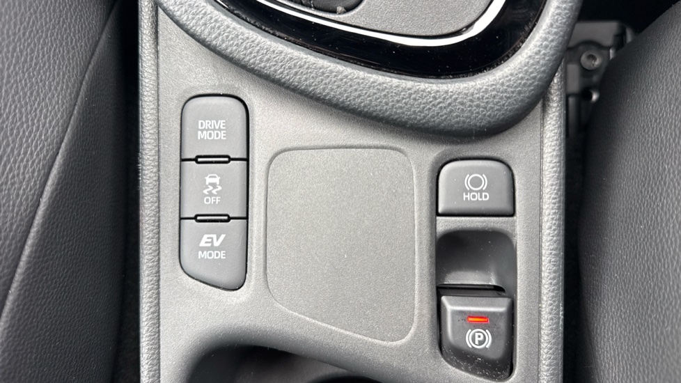 Toyota Yaris 1.5 Hybrid Excel 5dr CVT Hybrid Hatchback - Image 46