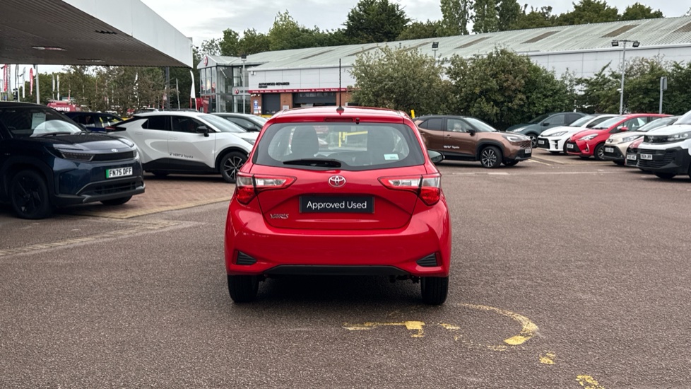 Toyota Yaris 1.5 VVT-i Icon 5dr Petrol Hatchback - Image 26