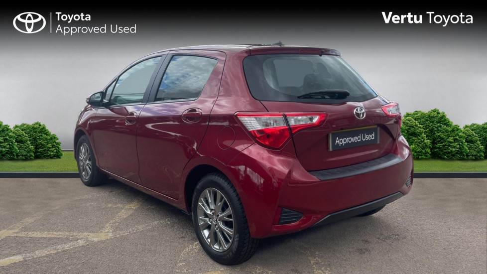 Toyota Yaris 1.5 VVT-i Icon 5dr Petrol Hatchback - Image 4