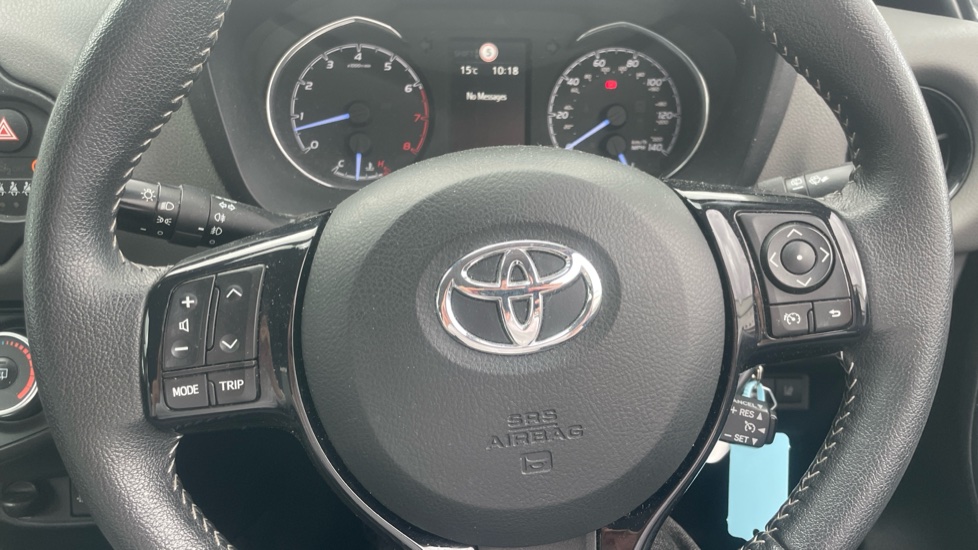 Toyota Yaris 1.5 VVT-i Icon 5dr Petrol Hatchback - Image 10