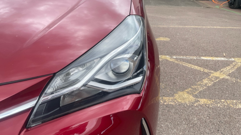 Toyota Yaris 1.5 VVT-i Icon 5dr Petrol Hatchback - Image 20