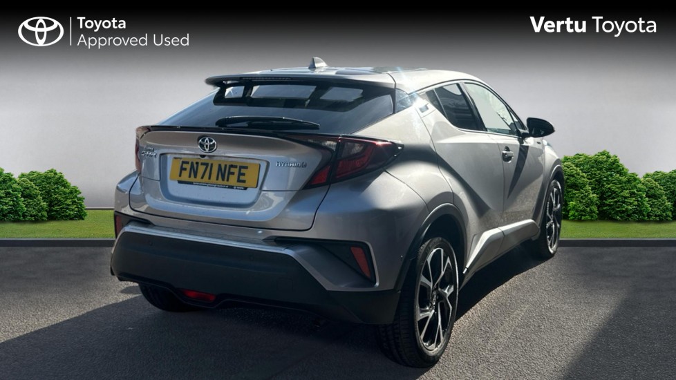 Toyota C-HR 1.8 Hybrid Design 5dr CVT Hybrid Hatchback - Image 2