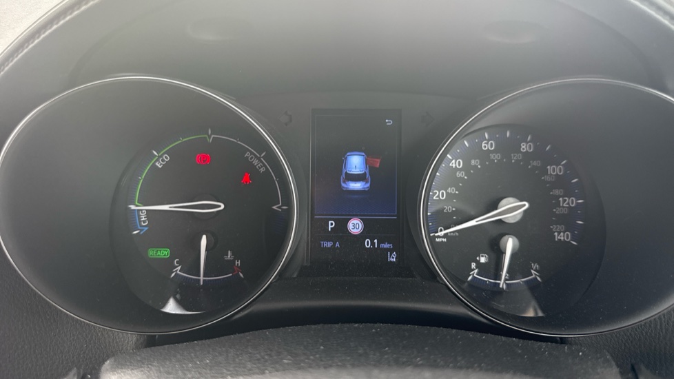 Toyota C-HR 1.8 Hybrid Design 5dr CVT Hybrid Hatchback - Image 11