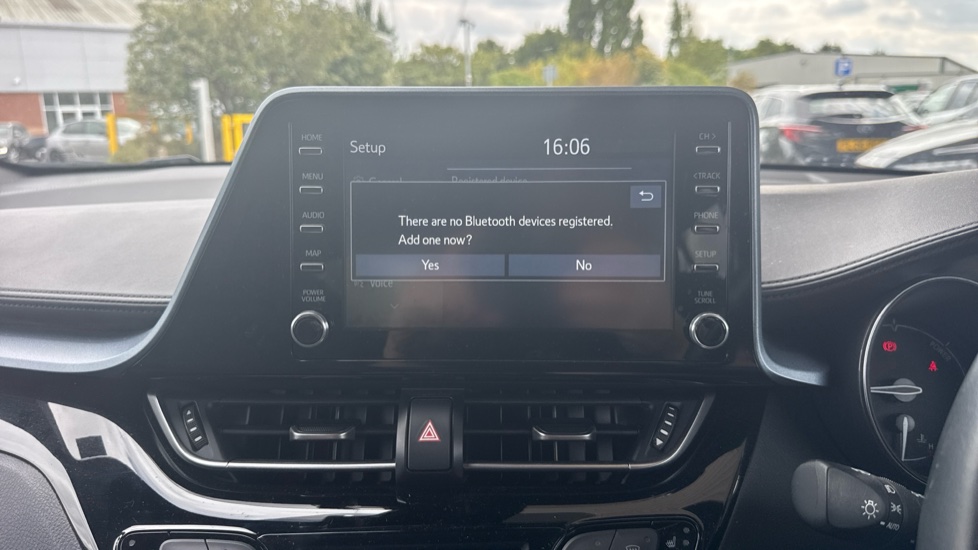 Toyota C-HR 1.8 Hybrid Design 5dr CVT Hybrid Hatchback - Image 40