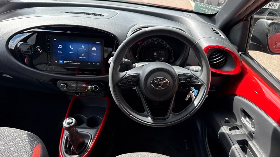 Toyota Aygo X 1.0 VVT-i Edge 5dr Petrol Hatchback - Image 6