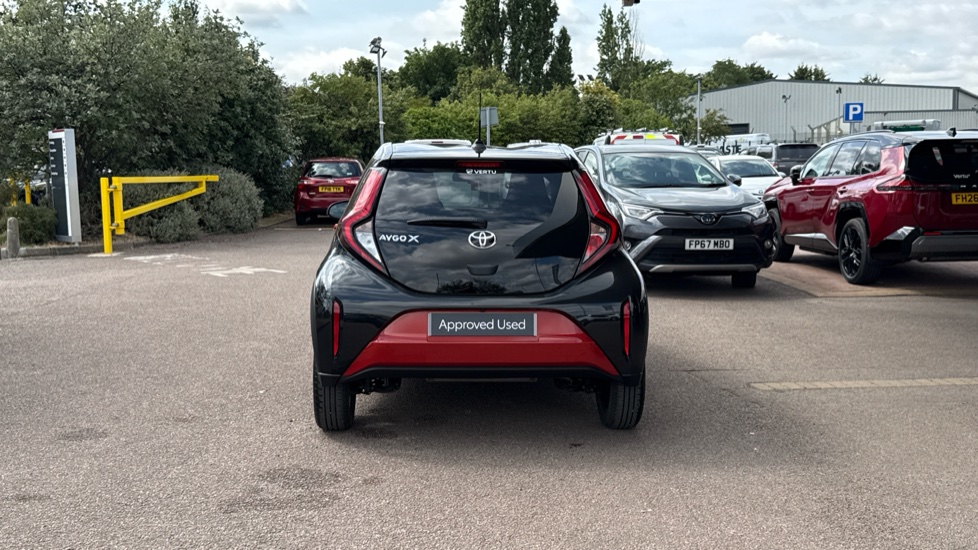 Toyota Aygo X 1.0 VVT-i Edge 5dr Petrol Hatchback - Image 26