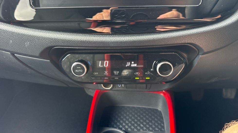 Toyota Aygo X 1.0 VVT-i Edge 5dr Petrol Hatchback - Image 35